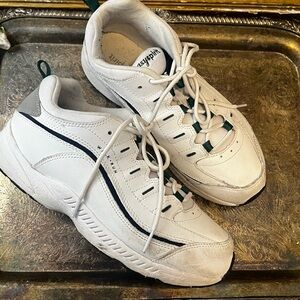 Da shoes white sneakers 9